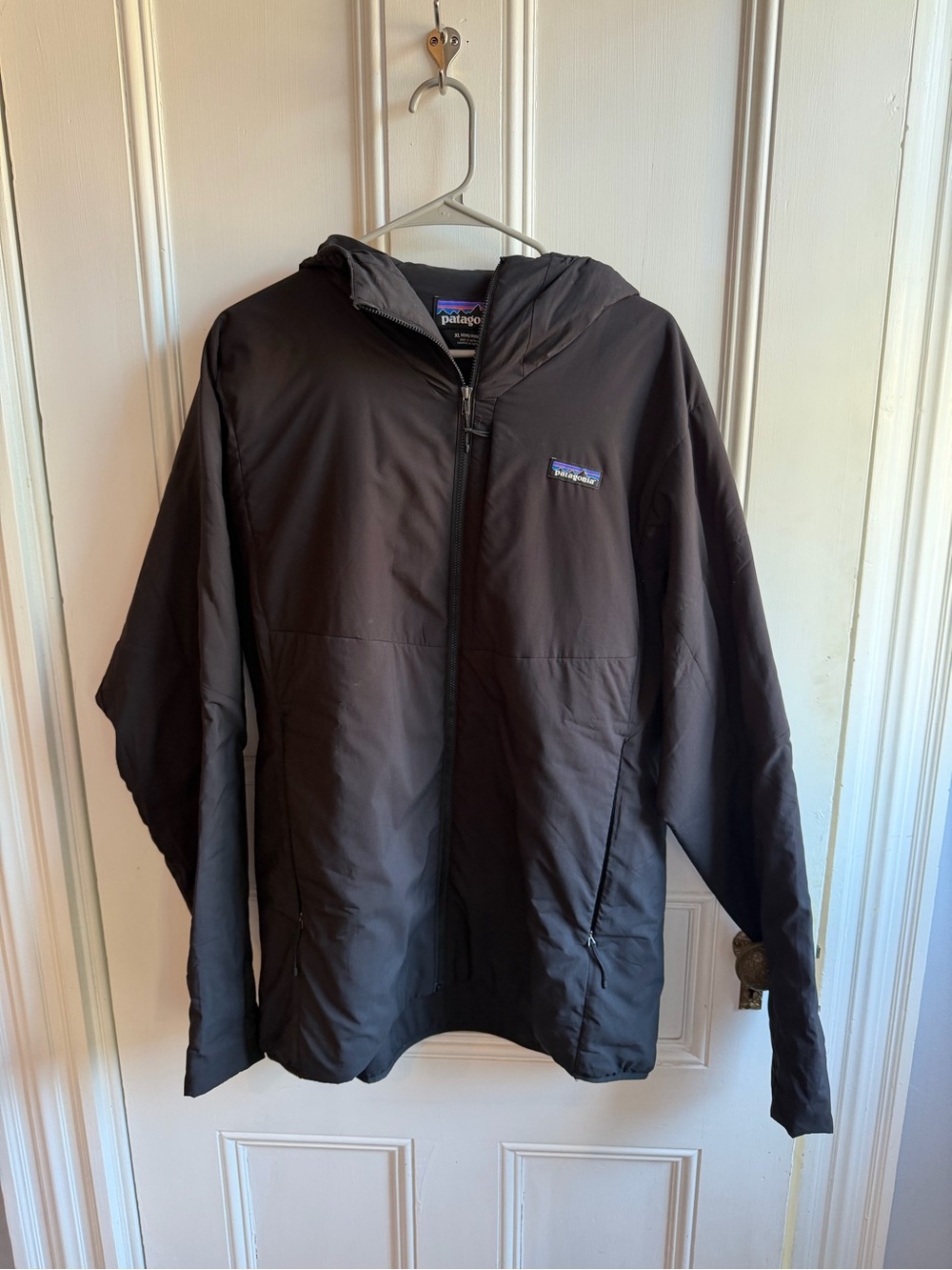 Patagonia Men’s Lightweight Hooded Jacket - Black